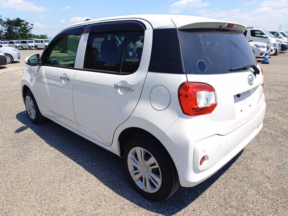 DAIHATSU BOON