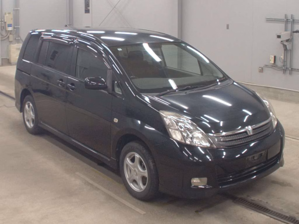 TOYOTA ISIS