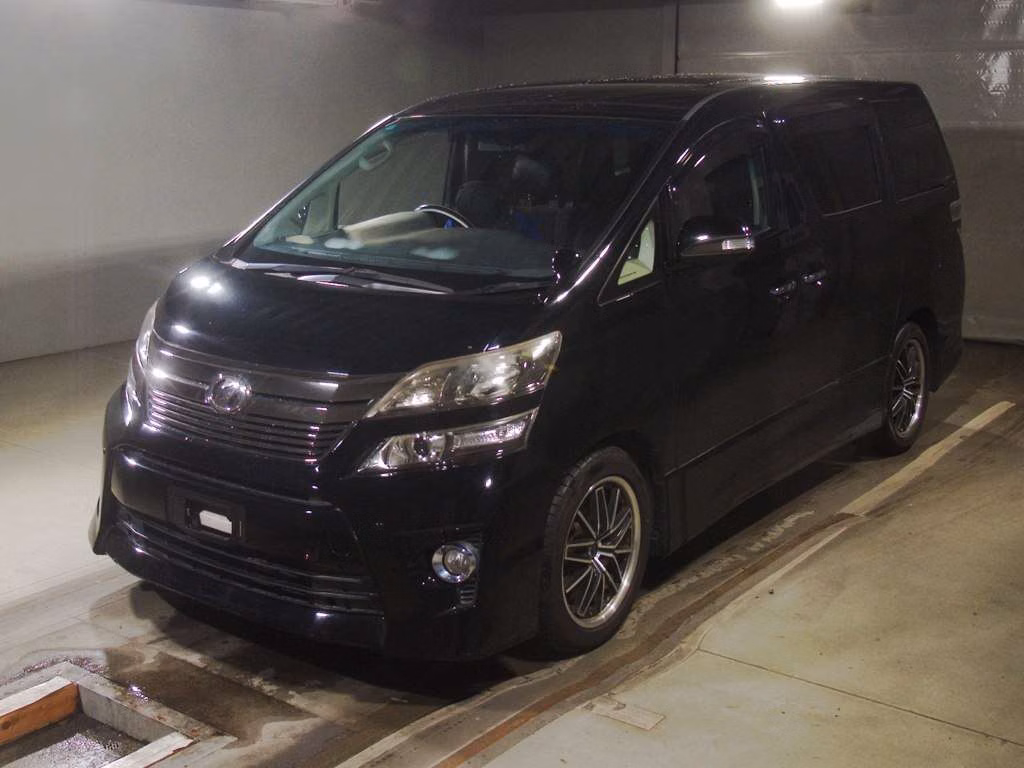 TOYOTA VELLFIRE