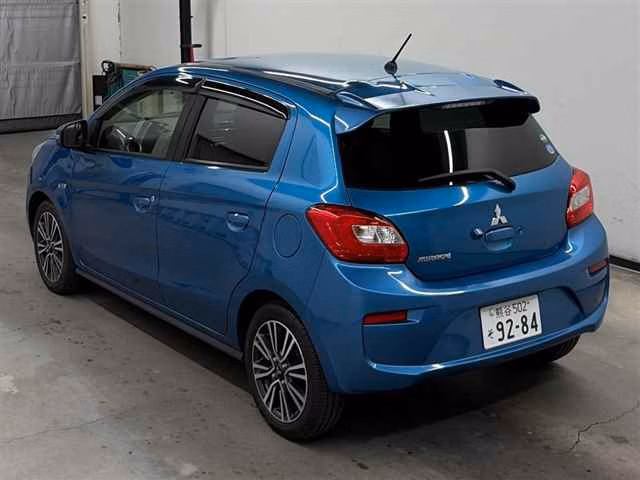 MITSUBISHI MIRAGE
