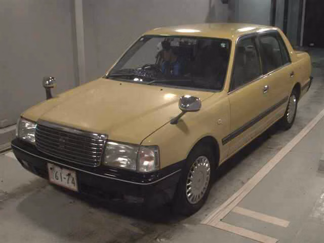 TOYOTA CROWN