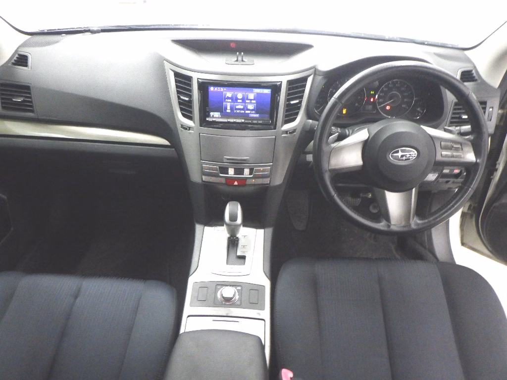 SUBARU LEGACY
