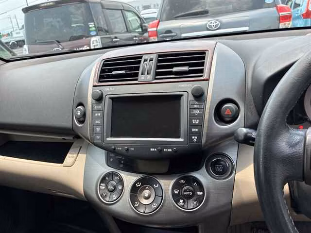 TOYOTA VANGUARD