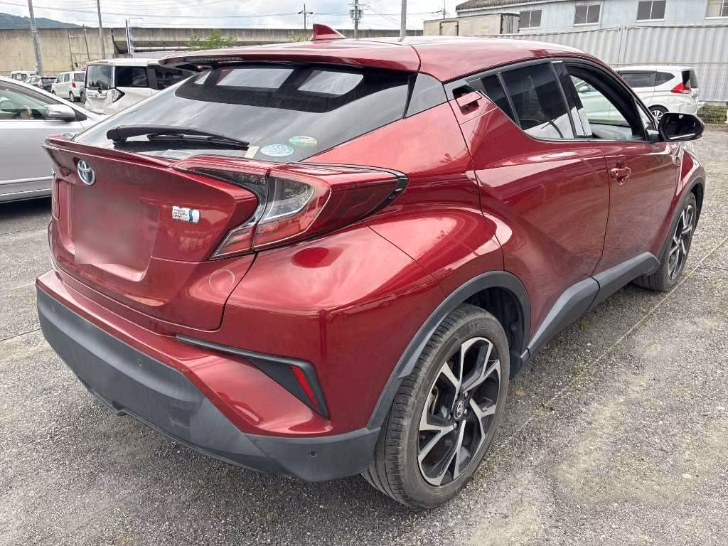 TOYOTA C-HR