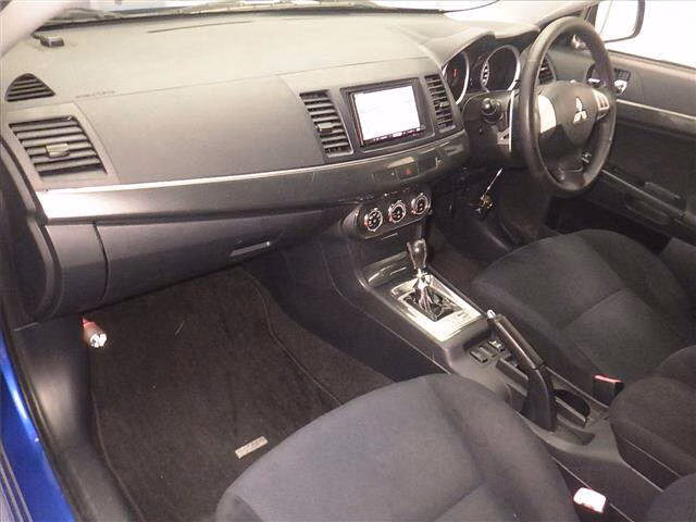 MITSUBISHI GALANT FORTIS