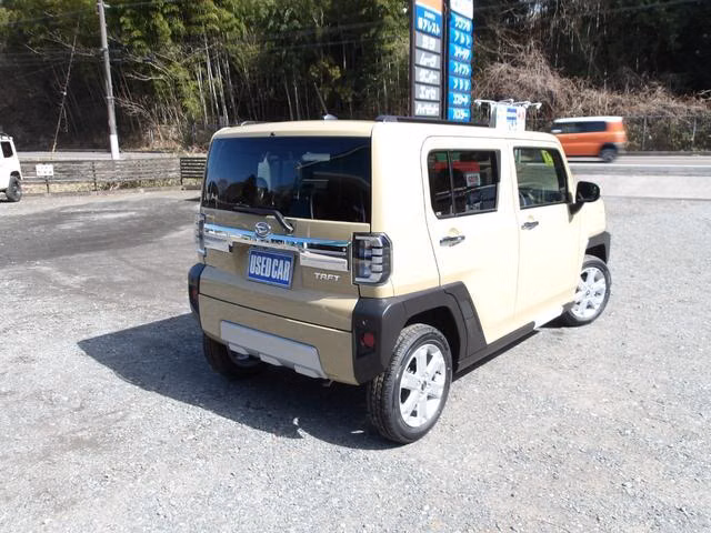 DAIHATSU TAFT