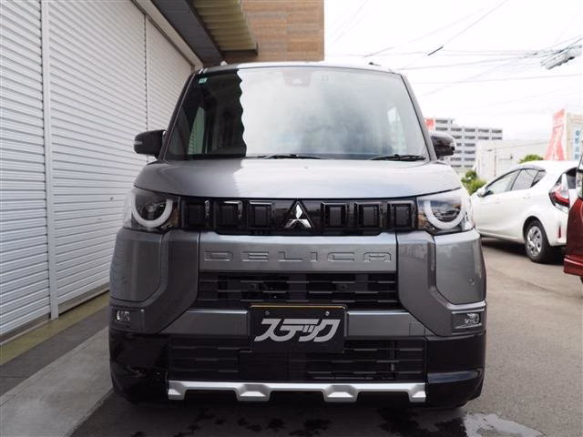 MITSUBISHI DELICA MINI