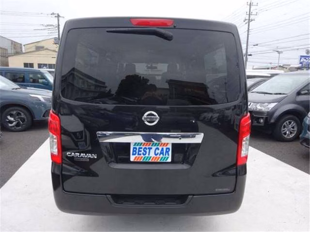 NISSAN NV350 CARAVAN