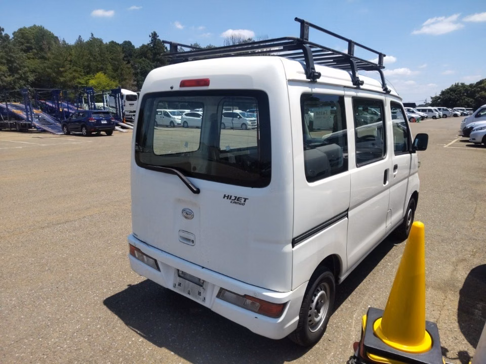 DAIHATSU HIJET