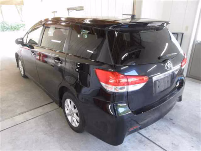 TOYOTA WISH