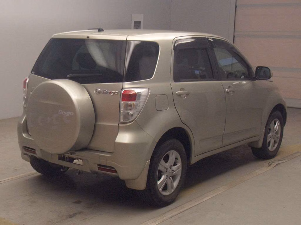DAIHATSU BE-GO