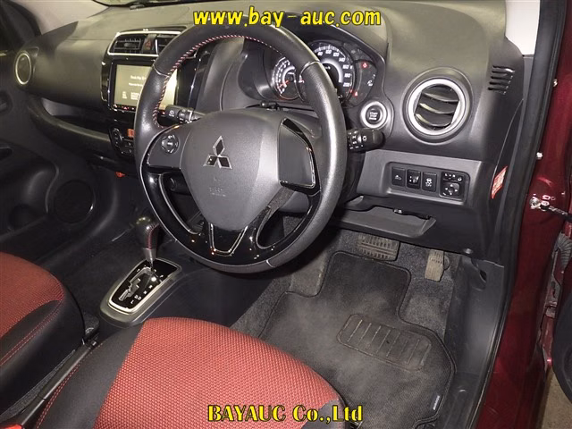 MITSUBISHI MIRAGE