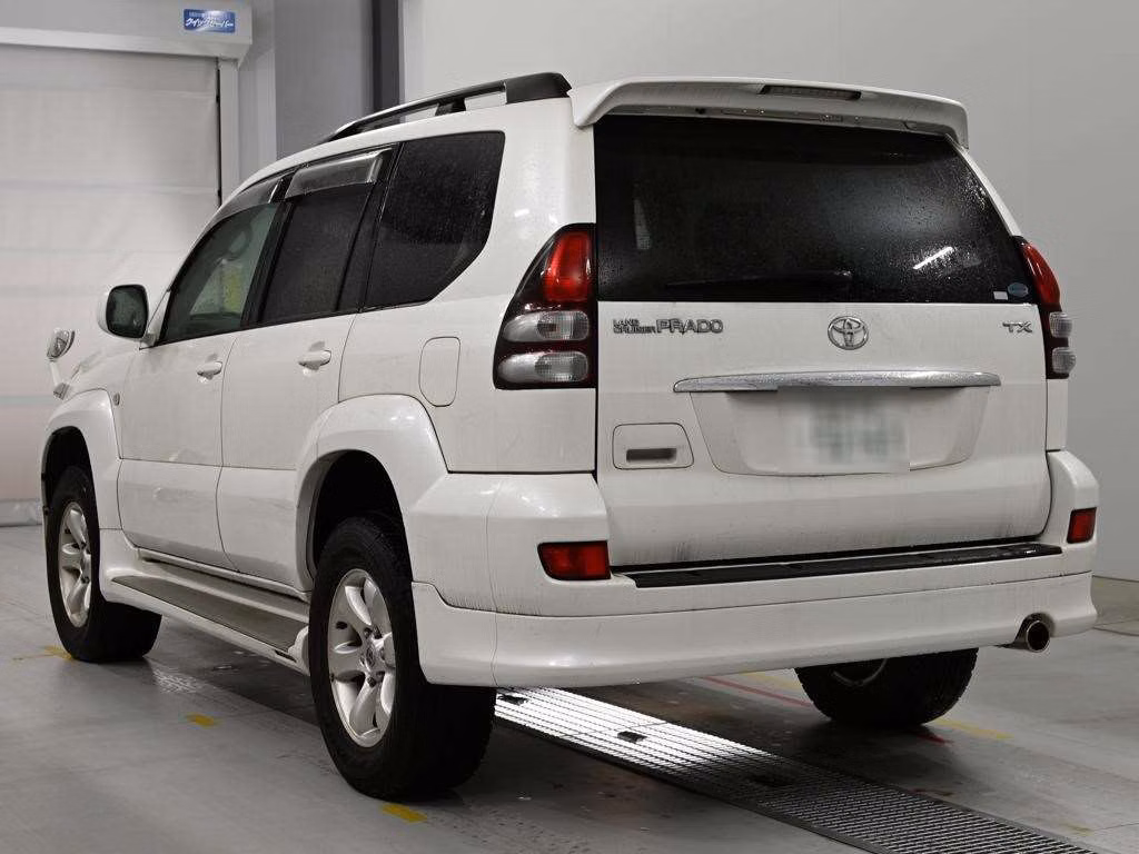 TOYOTA LAND CRUISER PRADO