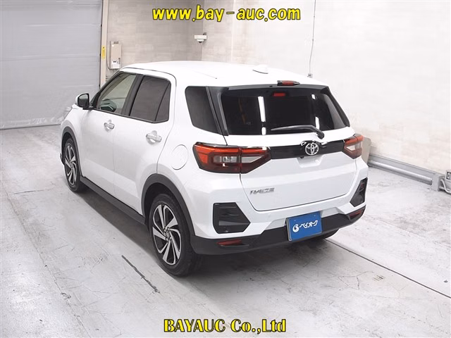 TOYOTA RAIZE