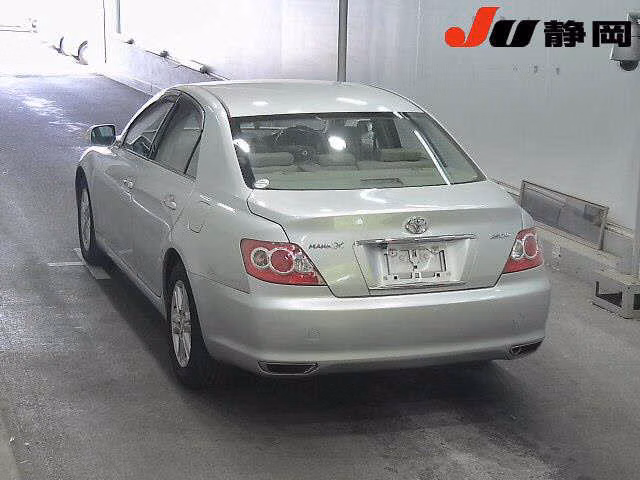 TOYOTA MARK X