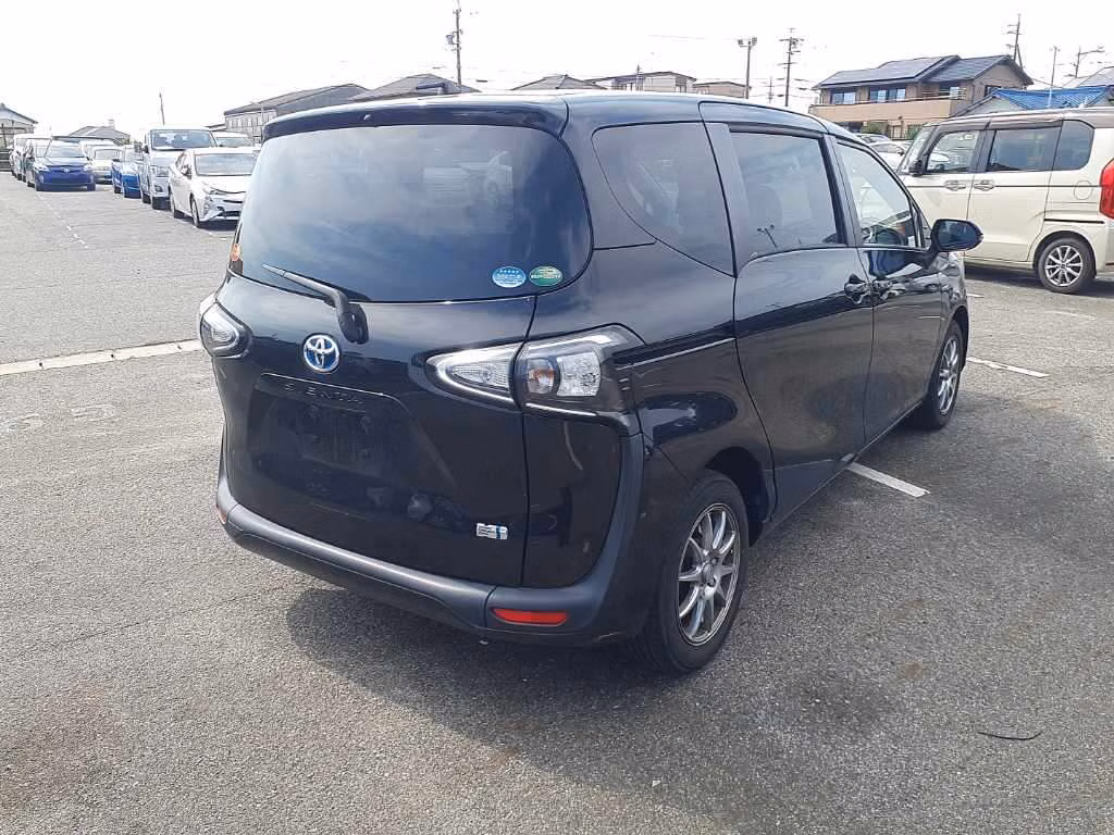 TOYOTA SIENTA