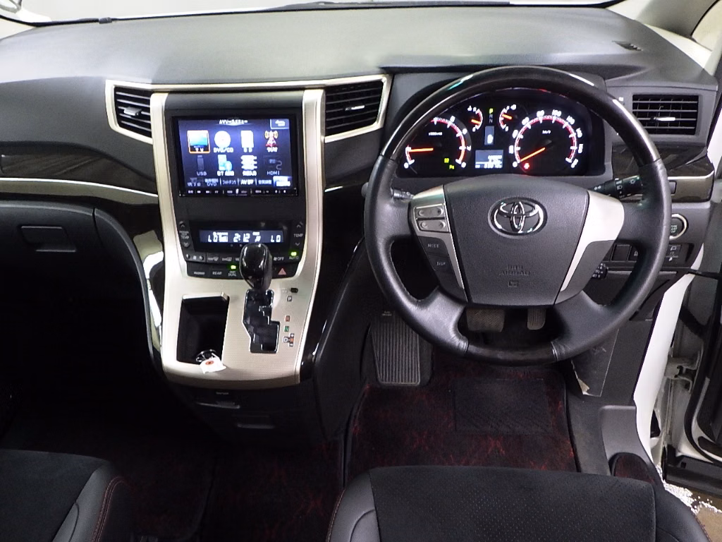 TOYOTA VELLFIRE