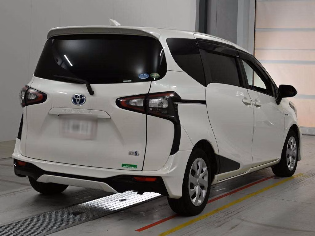 TOYOTA SIENTA