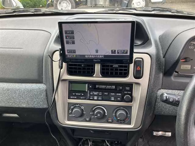 MITSUBISHI PAJERO IO
