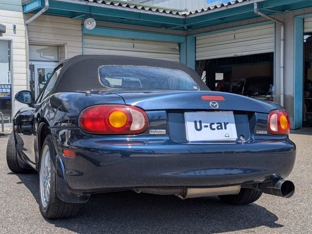 MAZDA ROADSTER