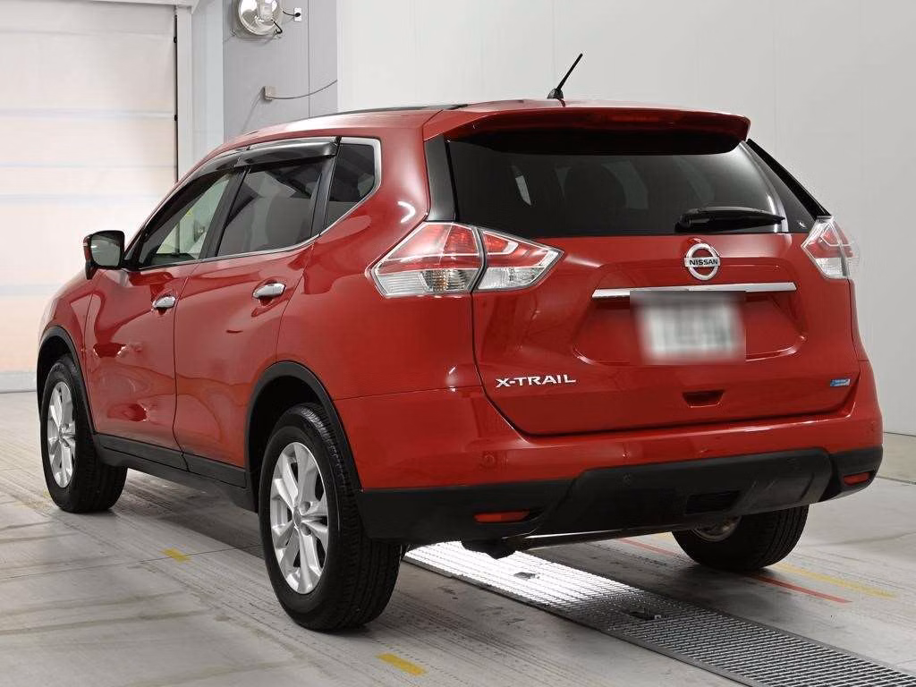 NISSAN X-TRAIL