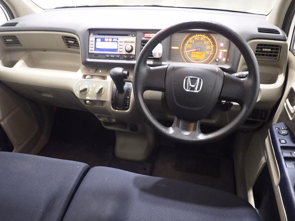 HONDA LIFE