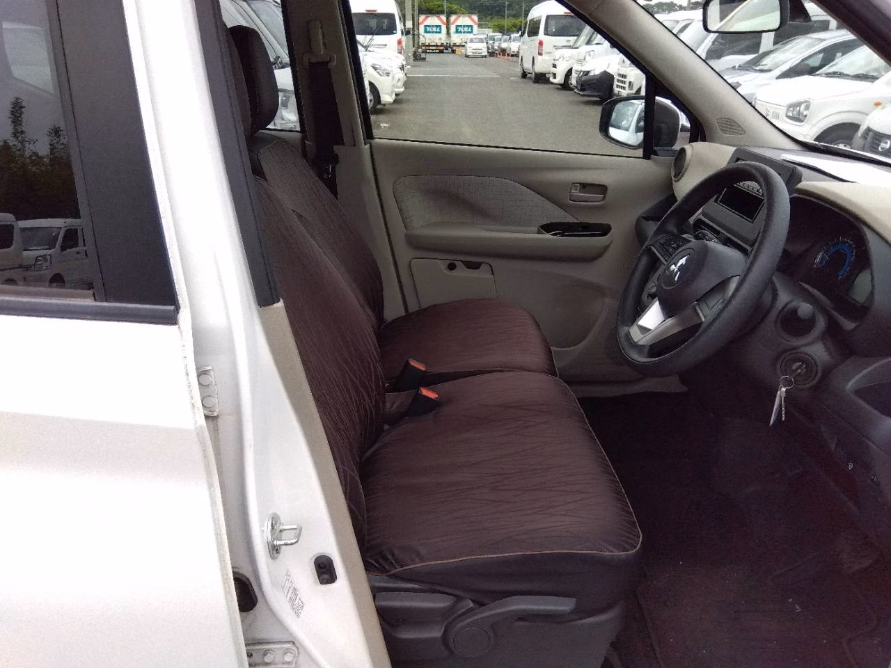 MITSUBISHI EK WAGON
