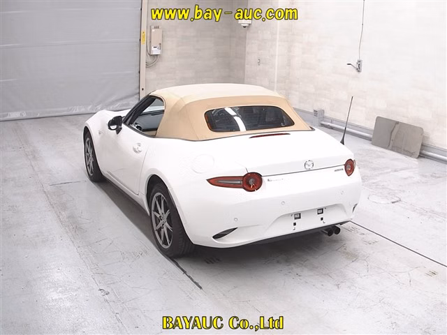 MAZDA ROADSTER