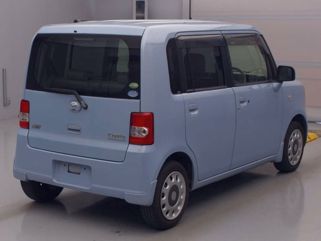 DAIHATSU MOVE CONTE