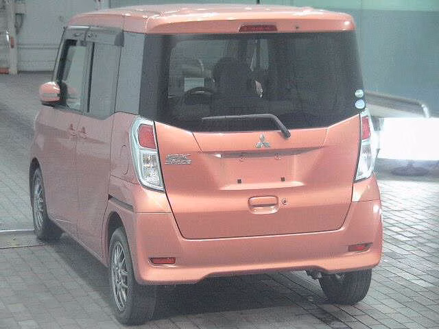 MITSUBISHI EK SPACE