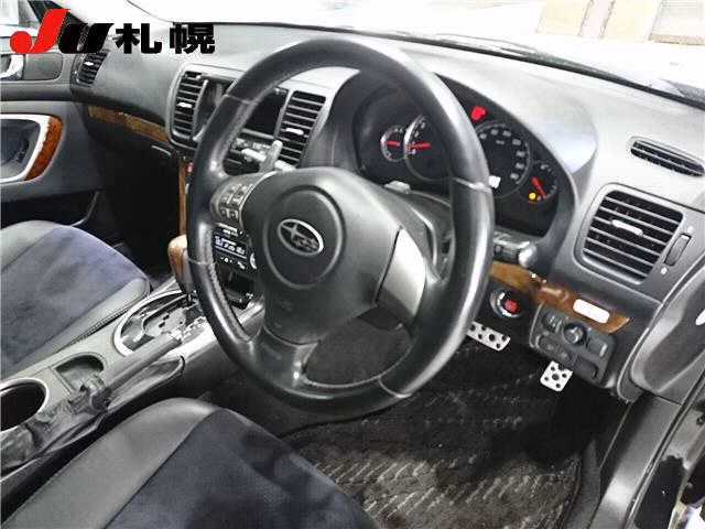 SUBARU LEGACY B4