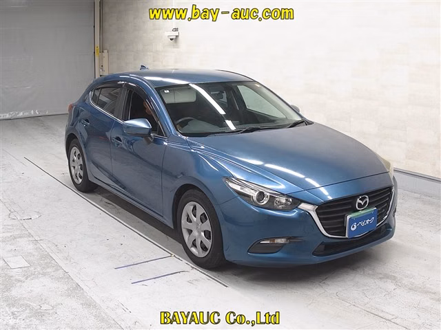 MAZDA AXELA