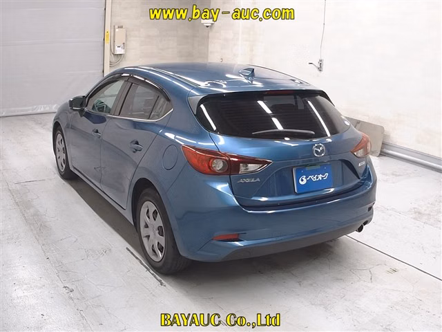 MAZDA AXELA