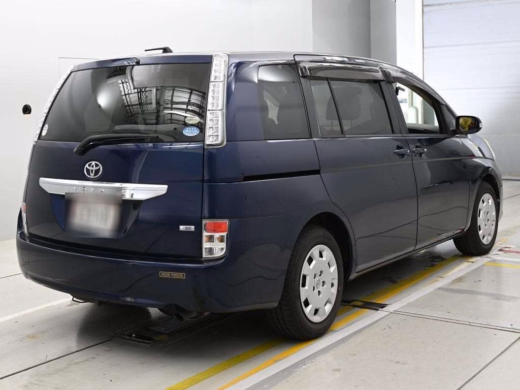 TOYOTA ISIS