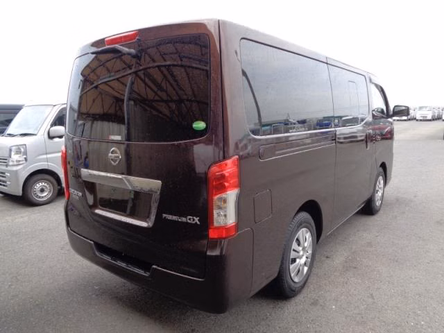 NISSAN NV350 CARAVAN