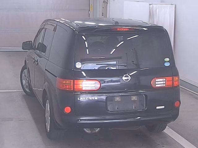 NISSAN LAFESTA