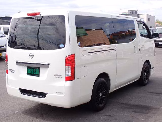 NISSAN NV350 CARAVAN