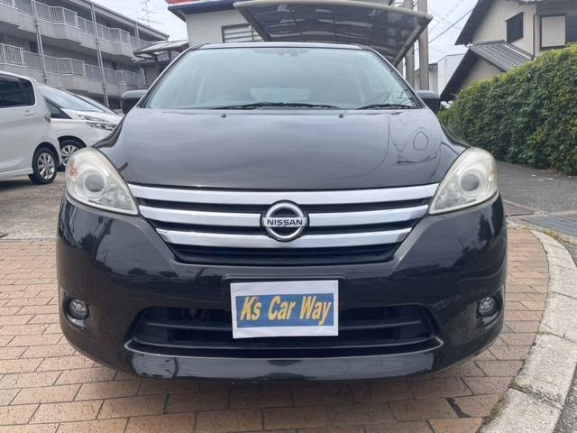 NISSAN LAFESTA