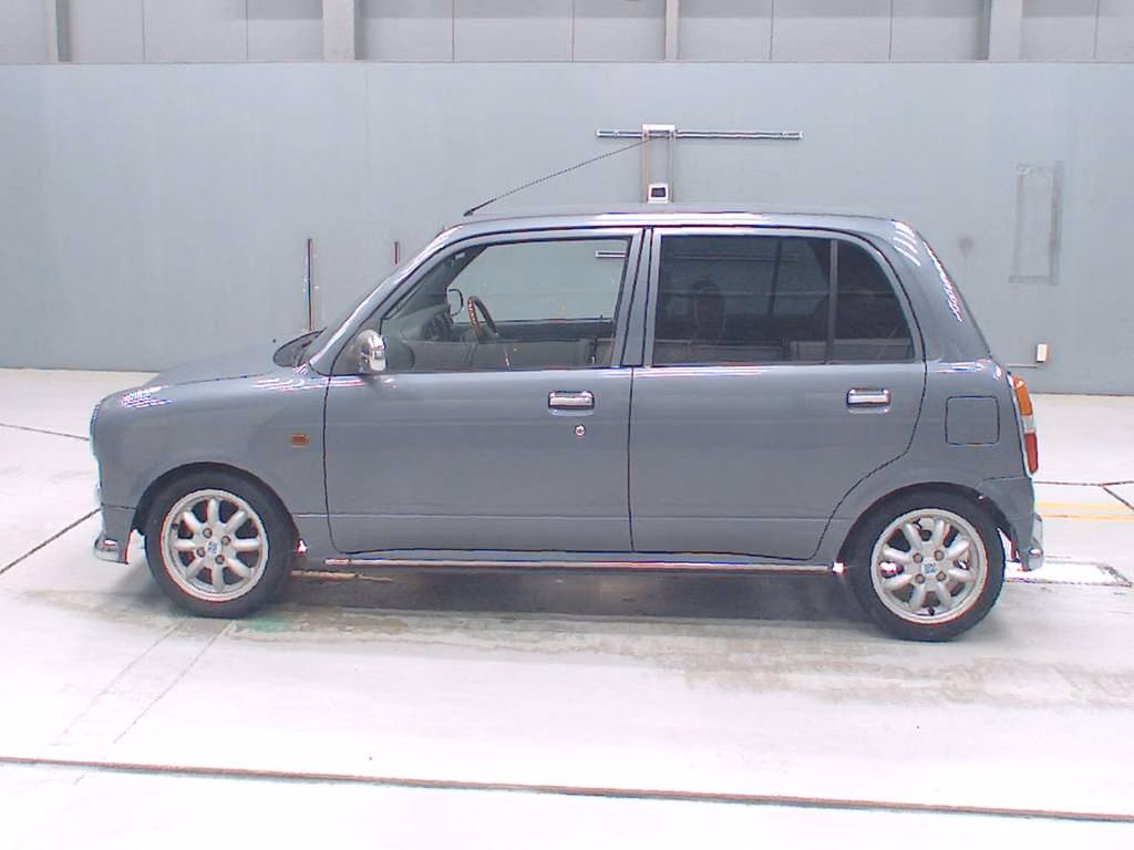 DAIHATSU MIRA GINO