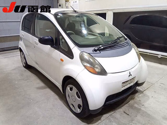 MITSUBISHI I
