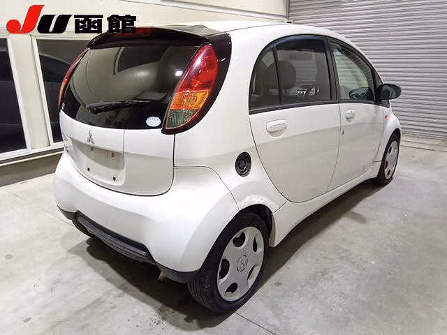 MITSUBISHI I