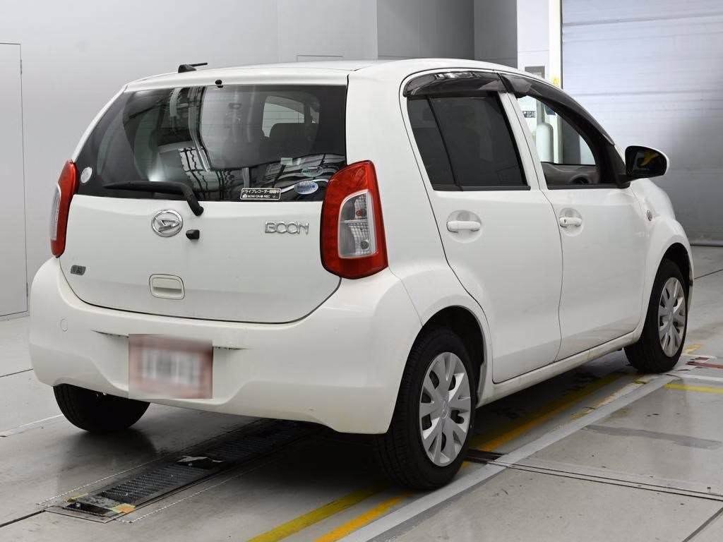 DAIHATSU BOON