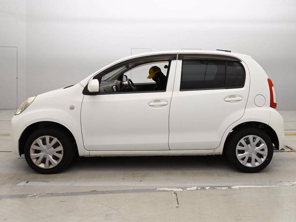DAIHATSU BOON