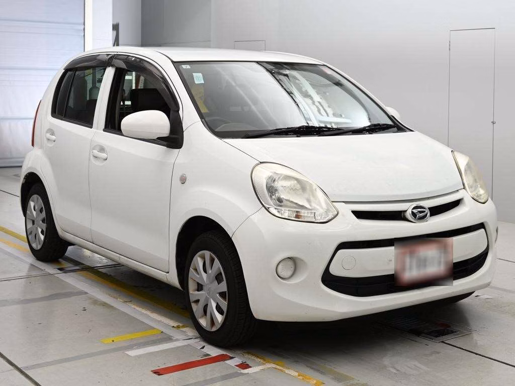 DAIHATSU BOON