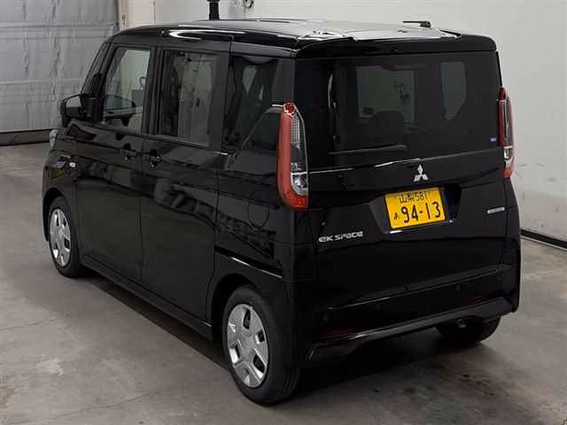 MITSUBISHI EK SPACE