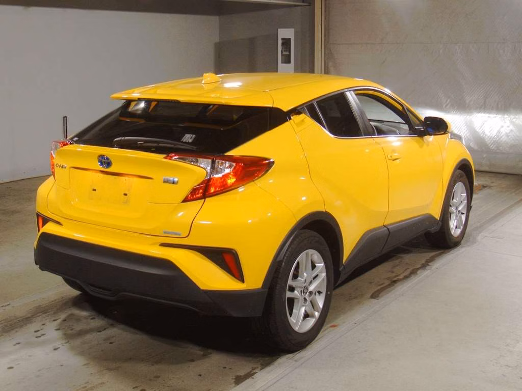 TOYOTA C-HR