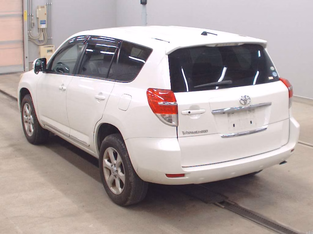 TOYOTA VANGUARD