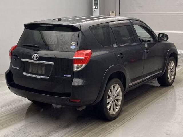 TOYOTA VANGUARD