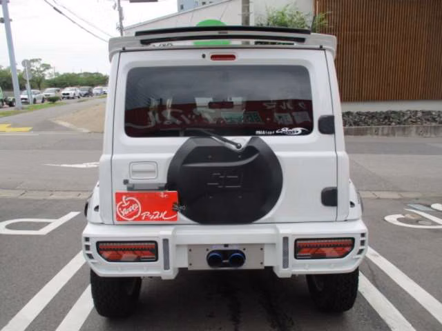 SUZUKI JIMNY SIERRA