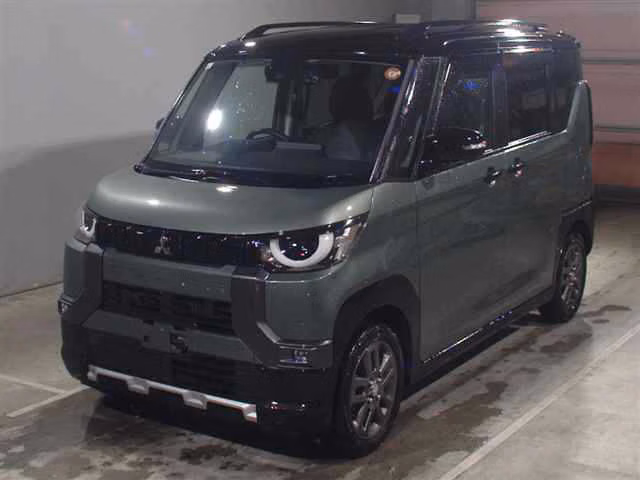 MITSUBISHI DELICA MINI